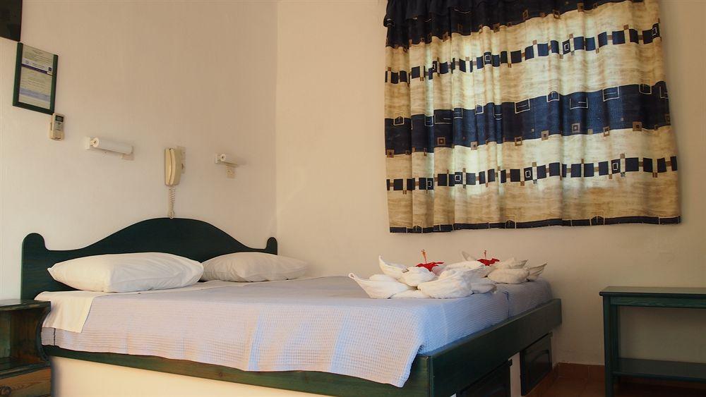Homer'S Inn Hotel Chora  Ngoại thất bức ảnh