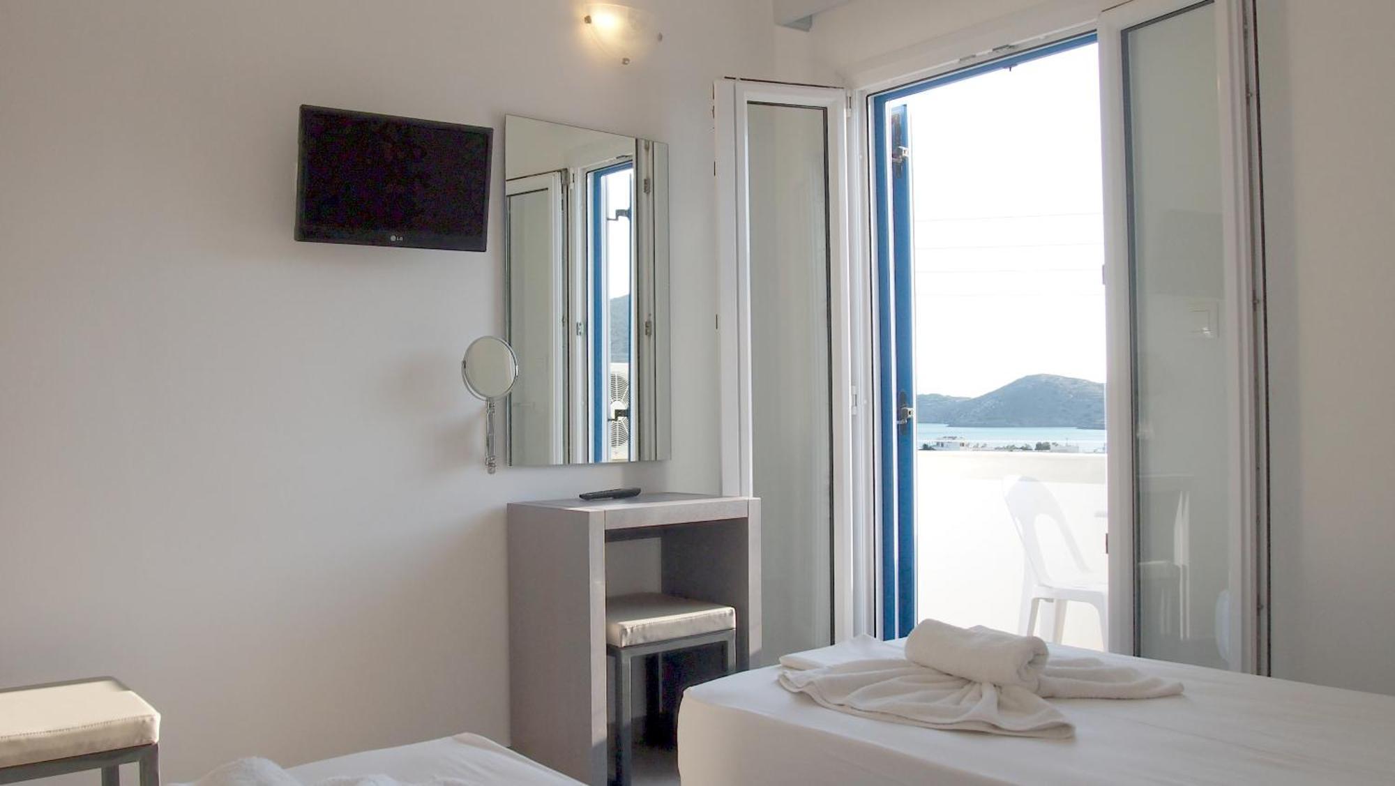 Homer'S Inn Hotel Chora  Phòng bức ảnh