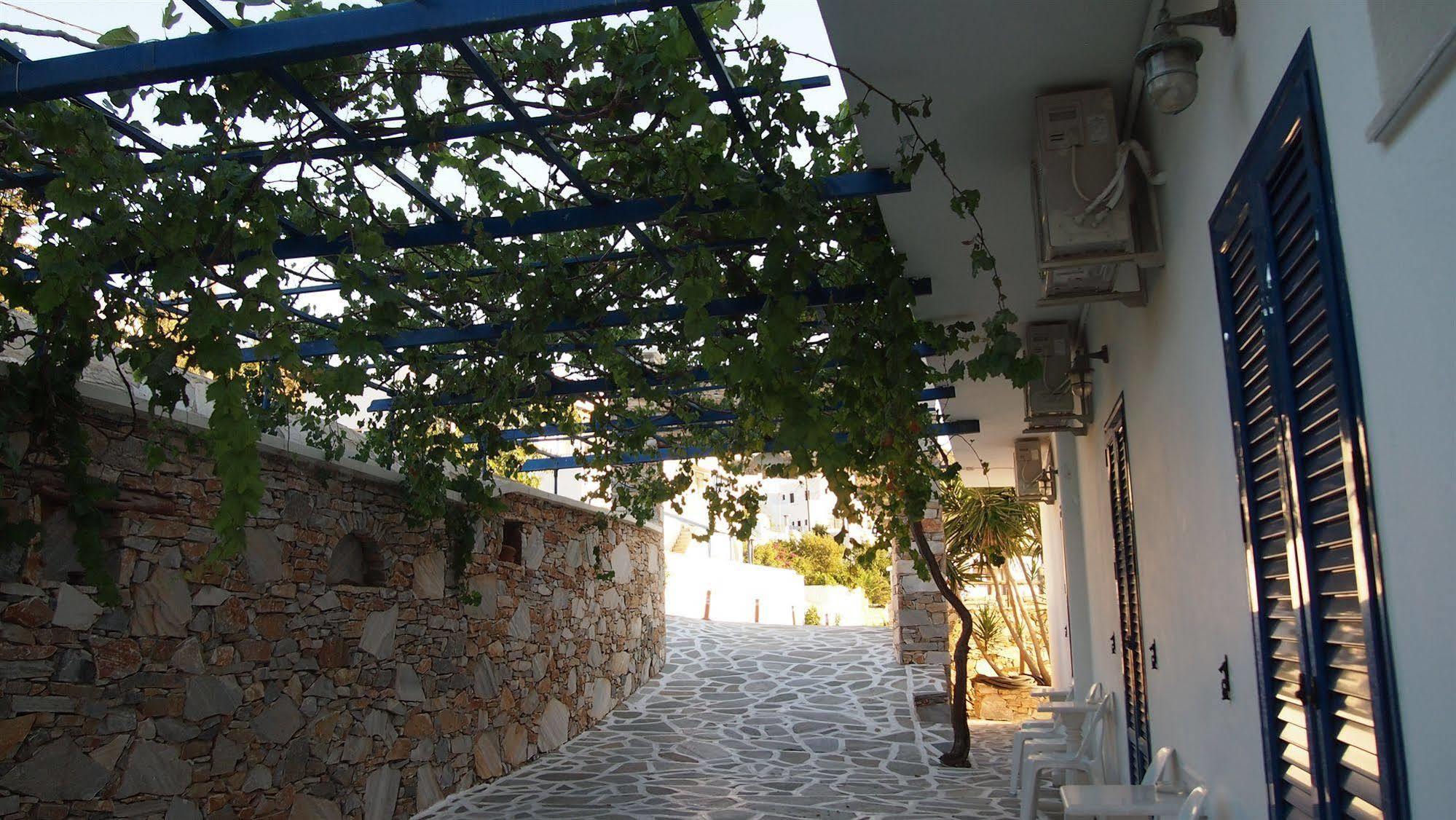 Homer'S Inn Hotel Chora  Ngoại thất bức ảnh